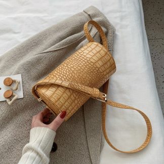 Versatile One Shoulder Cylinder Messenger Bag